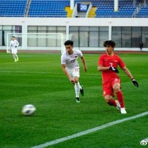 网页版登录-国足内部PK二番战 李金羽战队1球小胜陈洋战队